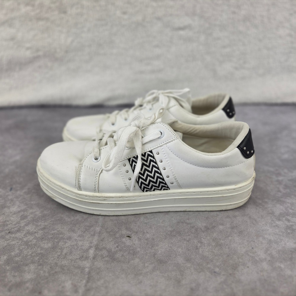Luna Blu White Platform Sneakers Chevron Studded Low Top Shoes Size 40